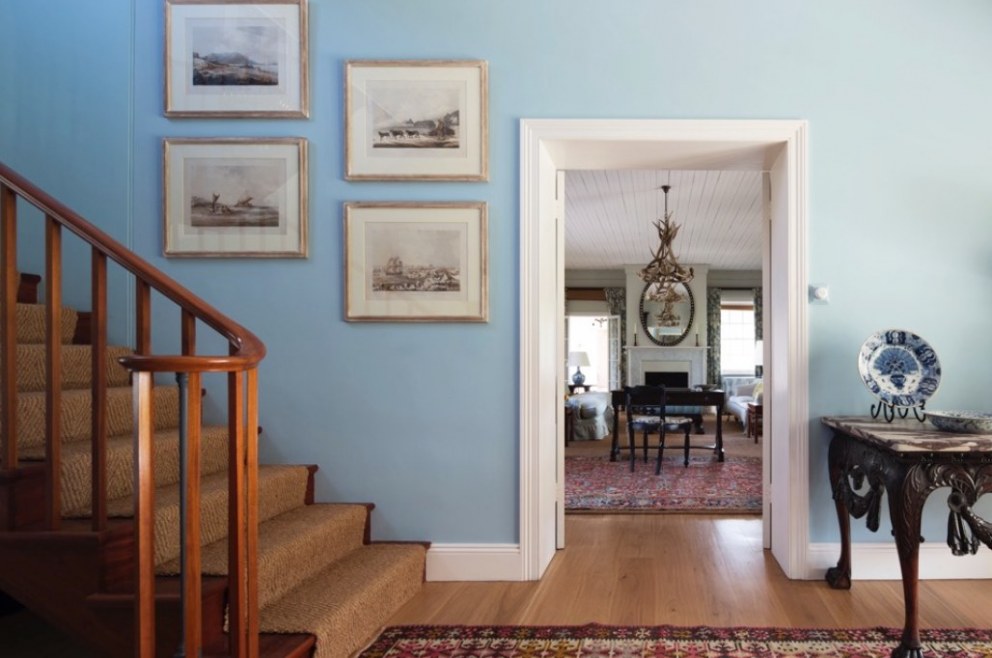 Restoration of country house with antiques dealer | Hallway | Interior Designers